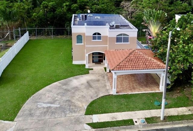 GRAND PALM II CASA F-15 CALLE CEIBA, Vega Alta, PR 00692