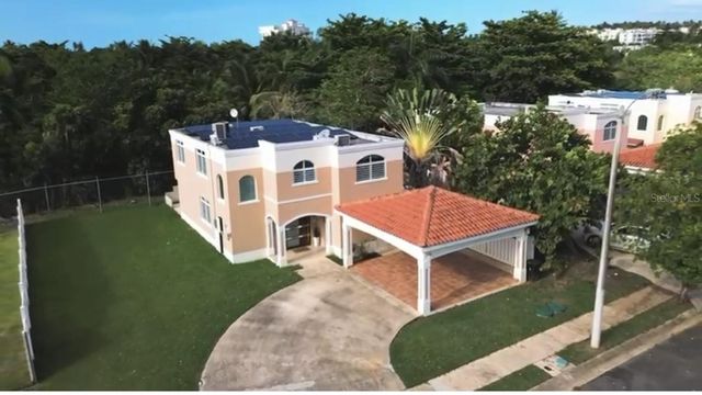 GRAND PALM II CASA F-15 CALLE CEIBA, Vega Alta, PR 00692