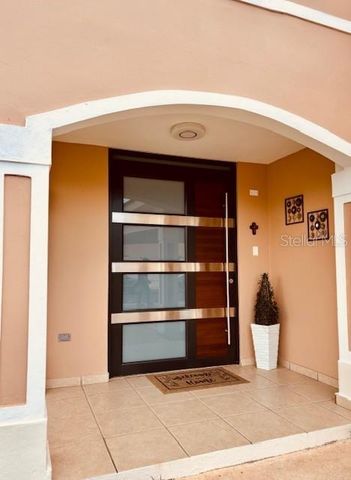 GRAND PALM II CASA F-15 CALLE CEIBA, Vega Alta, PR 00692