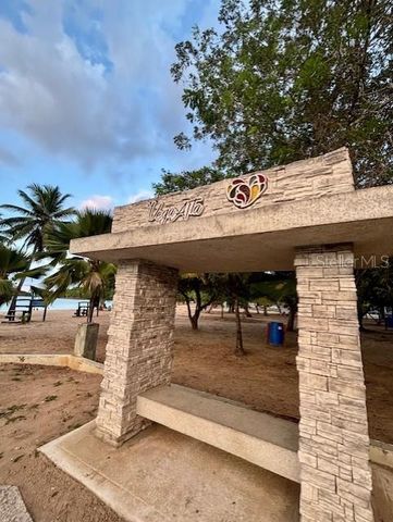 GRAND PALM II CASA F-15 CALLE CEIBA, Vega Alta, PR 00692