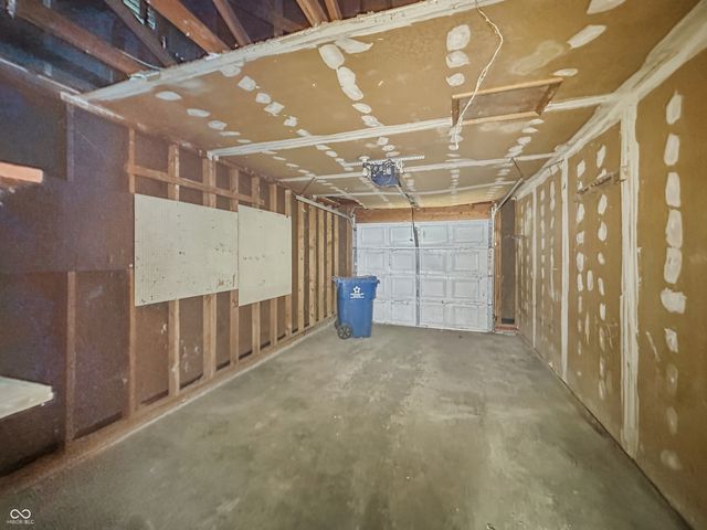 8303 E 42nd Street, Indianapolis, IN 46226