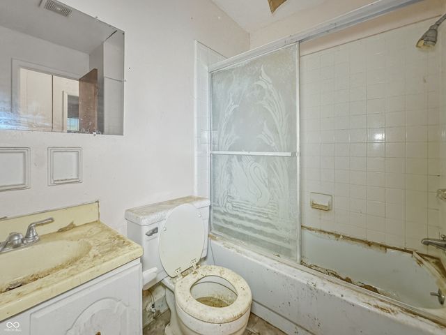 8303 E 42nd Street, Indianapolis, IN 46226