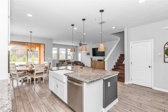 239 LUGANO WAY, Debary, FL 32713