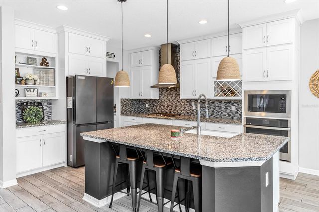 239 LUGANO WAY, Debary, FL 32713