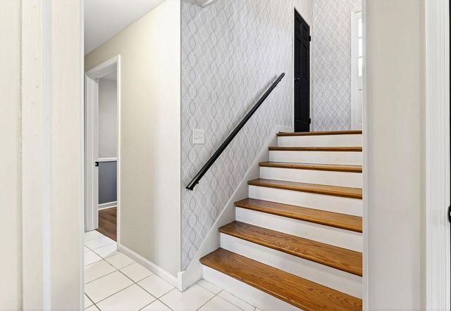 224 MEADOWBROOK RD, Staunton, VA 24401