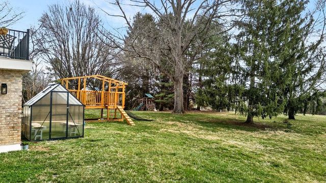 224 MEADOWBROOK RD, Staunton, VA 24401