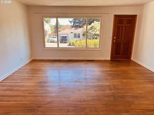 4213 Se RIO VISTA St, Milwaukie, OR 97222