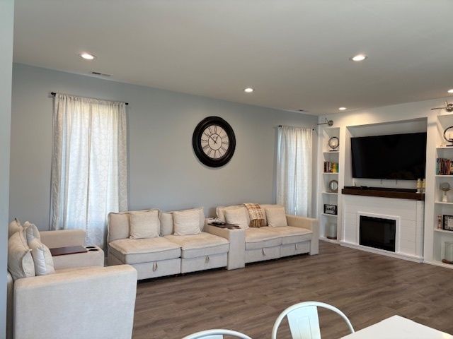 10030 Moody Avenue, Oak Lawn, IL 60453