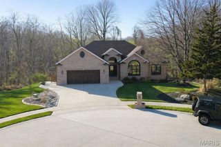 3 Chelsea Road, Collinsville, IL 62234