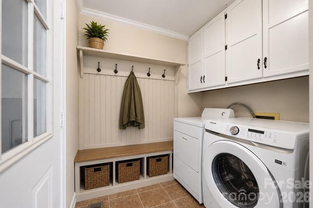 131 Fox Runn Drive, Granite Falls, NC 28630