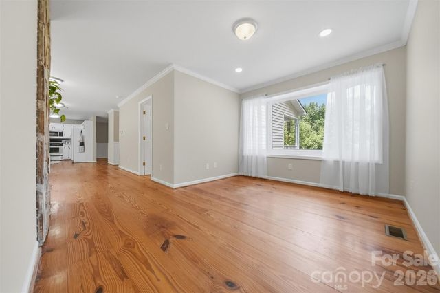 131 Fox Runn Drive, Granite Falls, NC 28630