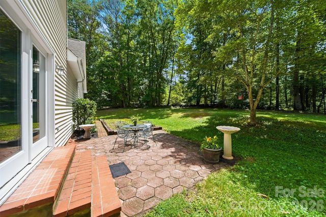 131 Fox Runn Drive, Granite Falls, NC 28630
