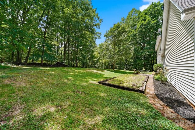 131 Fox Runn Drive, Granite Falls, NC 28630