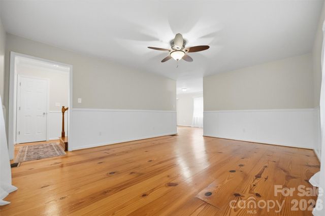 131 Fox Runn Drive, Granite Falls, NC 28630