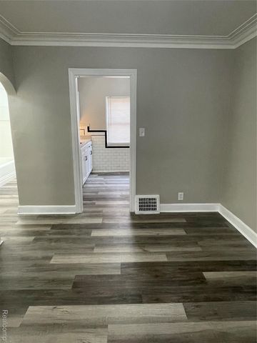 16210 Ferguson Street, Detroit, MI 48235