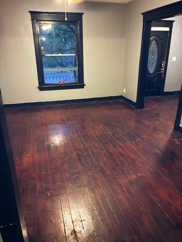 419 N 2nd Street, Rockford, IL 61107