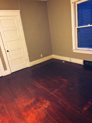 419 N 2nd Street, Rockford, IL 61107