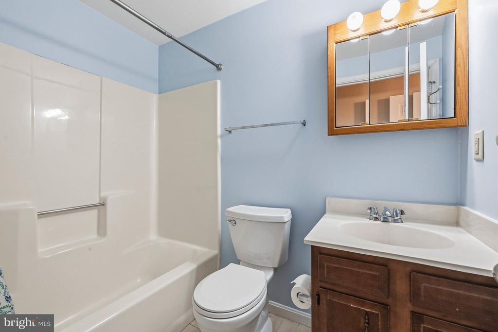 Image 17 of property listing at 10820 GAMBRILL PARK RD, Frederick, MD 21702