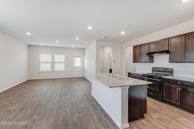 10002 N Guayacan Trail, Marana, AZ 85653