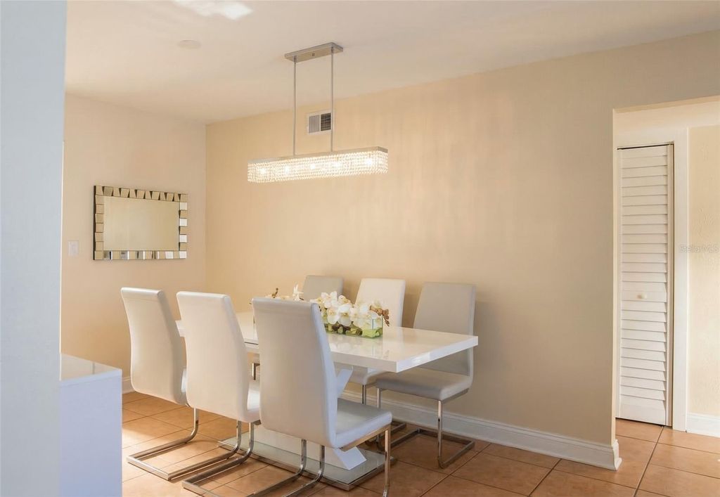 Image 2 of property listing at 7327 ABONADO ROAD 7327, Tampa, FL 33615