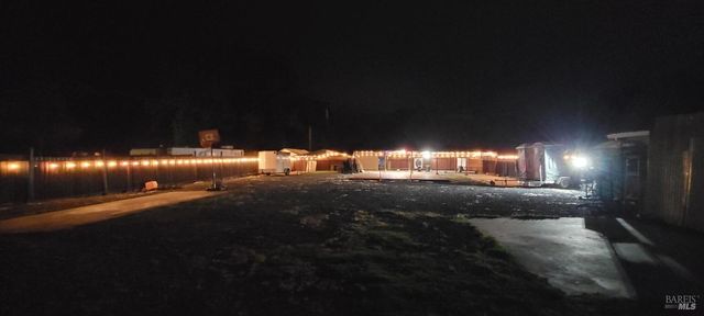 2293 W Hearn Ave, Santa Rosa, CA 95407