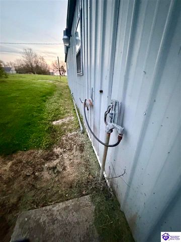 403 Bethlehem Academy Road, Cecilia, KY 42724