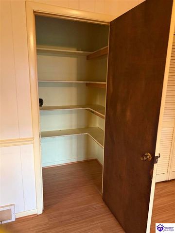 403 Bethlehem Academy Road, Cecilia, KY 42724