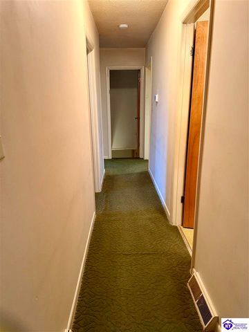 403 Bethlehem Academy Road, Cecilia, KY 42724