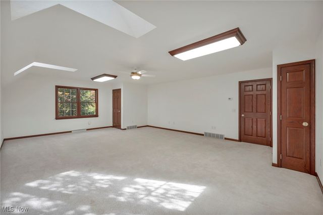 8865 Private Road 343, Millersburg, OH 44654