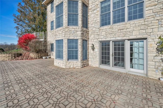 8865 Private Road 343, Millersburg, OH 44654