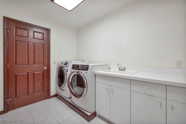 8865 Private Road 343, Millersburg, OH 44654