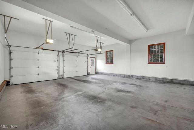 8865 Private Road 343, Millersburg, OH 44654