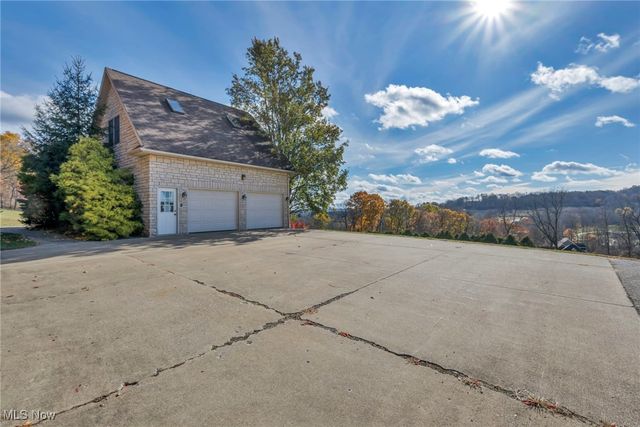 8865 Private Road 343, Millersburg, OH 44654