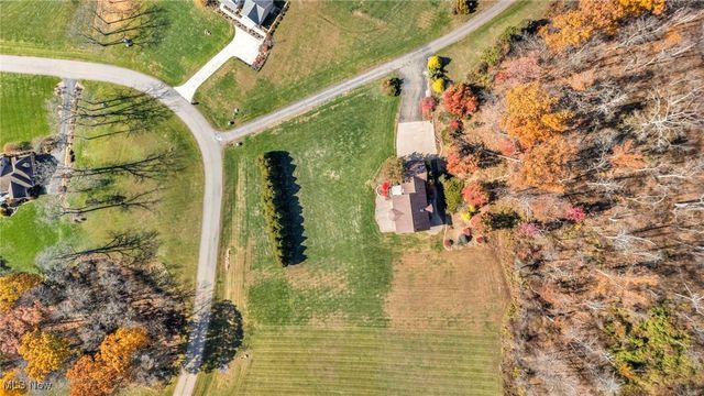 8865 Private Road 343, Millersburg, OH 44654