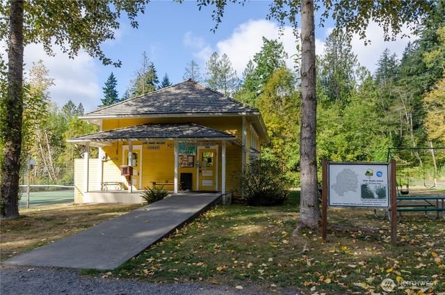 12801 108th Street, Anderson Island, WA 98303