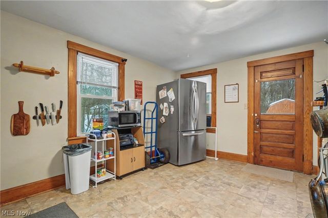 717 Calla Road E, Poland, OH 44514