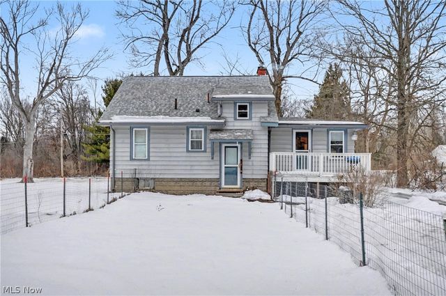 717 Calla Road E, Poland, OH 44514