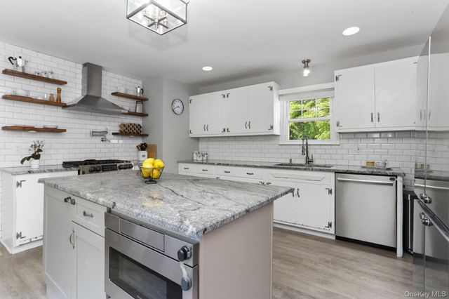 11 Brundage Street, Armonk, NY 10504