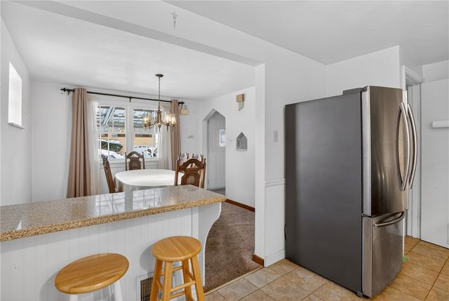 163 Bellwood Dr, Munhall, PA 15120