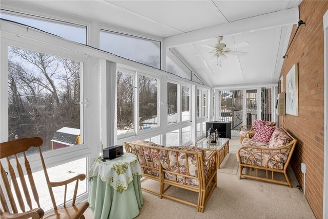 163 Bellwood Dr, Munhall, PA 15120