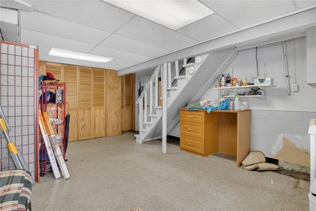 163 Bellwood Dr, Munhall, PA 15120