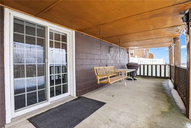 163 Bellwood Dr, Munhall, PA 15120