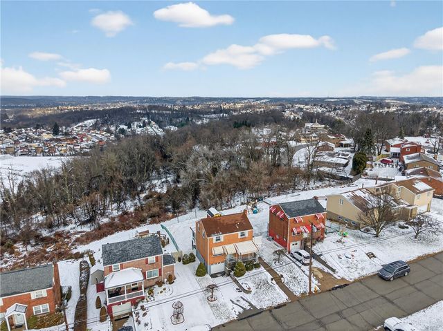 163 Bellwood Dr, Munhall, PA 15120