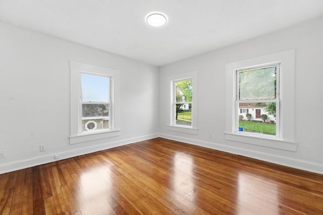 73 Jasper St, Springfield, MA 01109