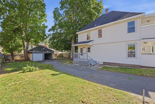 73 Jasper St, Springfield, MA 01109