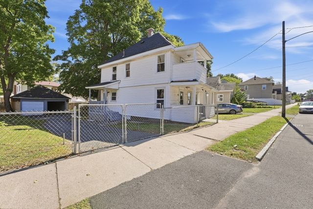 73 Jasper St, Springfield, MA 01109