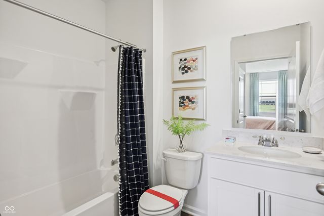 9102 Steinbeck Lane, Indianapolis, IN 46239