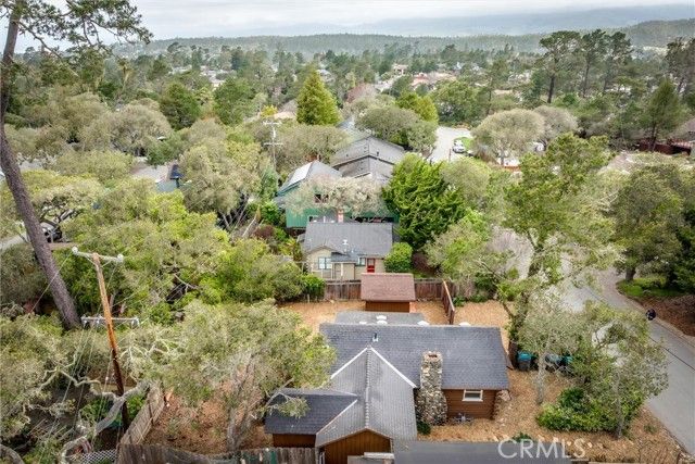 2525 Pierce Avenue, Cambria, CA 93428