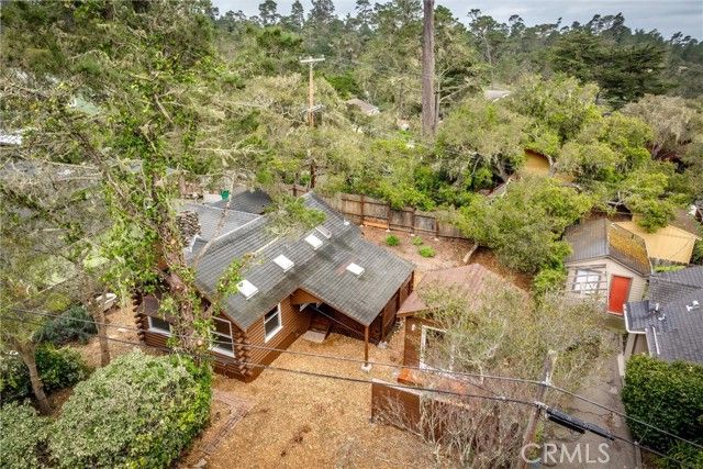 2525 Pierce Avenue, Cambria, CA 93428