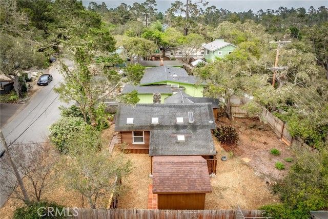 2525 Pierce Avenue, Cambria, CA 93428